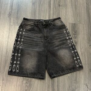 Brand new Vale lives Black Denim Men Shorts
